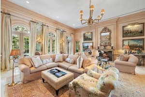 233 Tradewind Drive, Palm Beach, FL 33480 Sold 01/06/25