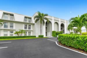 2185 Ibis Isle Road 10, Palm Beach, FL 33480 Sold 08/14/25