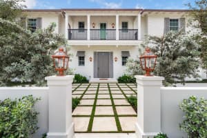 292 Summa Street, West Palm Beach, FL 33405 Sold 01/22/25