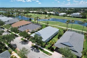 7855 14th Lane, Vero Beach, FL 32966 Sold 02/14/25