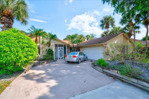 715 NW 32nd Avenue, Delray Beach, FL 33445 Sold 02/13/25