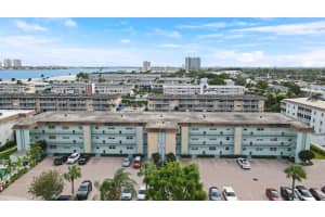 124 Shore Court 108, North Palm Beach, FL 33408 Sold 01/30/25
