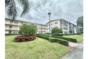 208 Preston E, Boca Raton, FL 33434 Sold 02/24/25