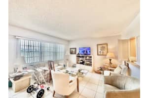 208 Preston E, Boca Raton, FL 33434 Sold 02/24/25