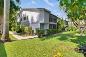 2753 S Oakland Forest Drive 204, Oakland Park, FL 33309 Sold 01/24/25