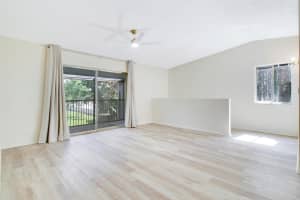 2753 S Oakland Forest Drive 204, Oakland Park, FL 33309 Sold 01/24/25