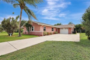 386 NW Ferris Drive, Port Saint Lucie, FL 34983 Sold 01/15/25