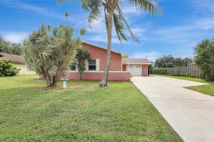 386 NW Ferris Drive, Port Saint Lucie, FL 34983 Sold 01/15/25