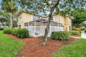 4702 Roxbury Court, Boynton Beach, FL 33436 Sold 03/06/25