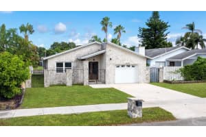 2639 Coolidge Street, Hollywood, FL 33020 Sold 12/20/24