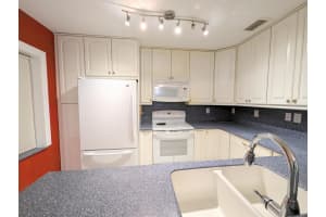 1914 Palmland Drive B, Boynton Beach, FL 33436 Sold 10/22/25