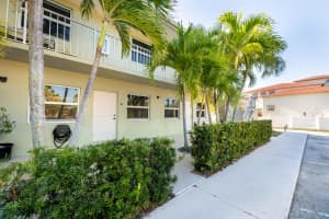 2319 Tamarind Dr. 103, Fort Pierce, FL 34949 - MLS#R11029970