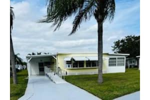 6 Castilla Lane, Port Saint Lucie, FL 34952 Sold 02/21/25