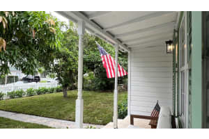 810 Franklin Road, West Palm Beach, FL 33405 Sold 01/24/25