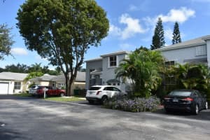 4254 SW 72 Ter Terrace, Davie, FL 33314 Sold 12/23/24