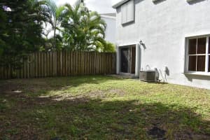 4254 SW 72 Ter Terrace, Davie, FL 33314 Sold 12/23/24