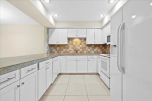 1425 SW 25th Avenue B, Boynton Beach, FL 33426 Sold 11/25/24
