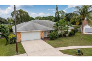 1207 Palama Way, Lantana, FL 33462 Sold 12/06/24