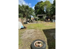 1048 S Ridge Road, Lake Worth, FL 33462 Sold 04/22/25