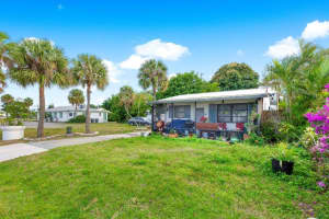 1048 S Ridge Road, Lake Worth, FL 33462 Sold 04/22/25