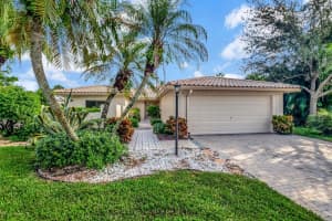 12 Woods Lane, Boynton Beach, FL 33436 Sold 05/15/25