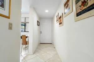 MLS# R11030384, Boca Raton, Florida 33433