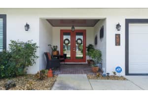 314 NE Surfside Avenue, Port Saint Lucie, FL 34983 - MLS#R11030405