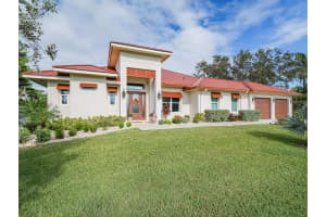 123 Queen Frederika Court, Hutchinson Island, FL 34949 Sold 12/16/24