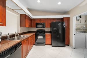6092 Kings Gate Circle, Delray Beach, FL 33484 Sold 12/11/24