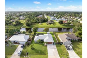 1050 SW Bellevue Avenue, Port Saint Lucie, FL 34953 Sold 12/23/24