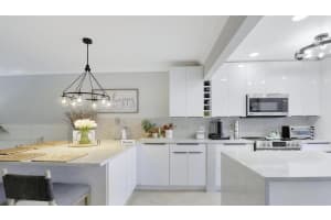 1910 S Ocean Boulevard 318, Delray Beach, FL 33483 Sold 11/19/24