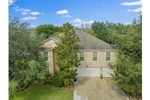 5933 Ridge Lake Circle, Vero Beach, FL 32967 Sold 12/13/24