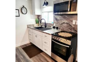 30 SE Spanish Way, Port Saint Lucie, FL 34952 Sold 01/30/25