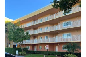 4723 Lucerne Lakes Boulevard E 644, Lake Worth, FL 33467 Sold 12/06/24