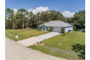 8916 103rd Court, Vero Beach, FL 32967 Sold 01/06/25