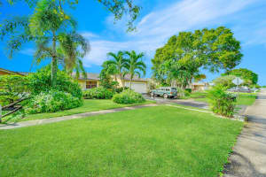9092 Affirmed Lane, Boca Raton, FL 33496 Sold 12/13/24