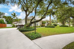 2773 Hampton Circle S, Delray Beach, FL 33445 Sold 06/02/25