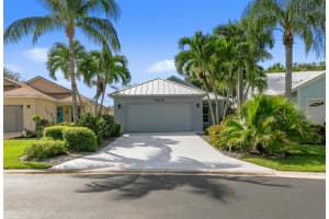 7958 SE Sugar Pines Way, Hobe Sound, FL 33455 Sold 04/18/25