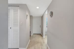 7006 Huntington Lane 202, Delray Beach, FL 33446 Sold 05/15/25