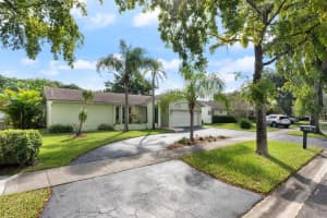 2667 Coral Hills Drive, Coral Springs, FL 33065 Sold 12/10/24