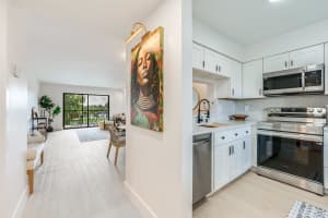 7290 Ashford Place 303, Delray Beach, FL 33446 Sold 11/25/24