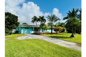 6607 Patricia Drive, West Palm Beach, FL 33413 Sold 12/23/24