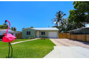 208 SE 1st Avenue, Boynton Beach, FL 33435 Sold 03/24/25