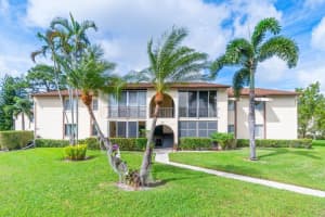 336 Knotty Pine Circle D-2, Greenacres, FL 33463 Sold 05/12/25