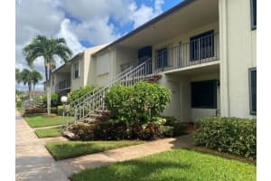 7926 Willow Spring Drive 1325, Lake Worth