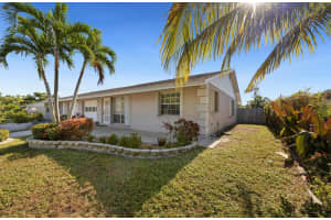 46 SE Erie Terrace, Stuart, FL 34997 Sold 01/17/25