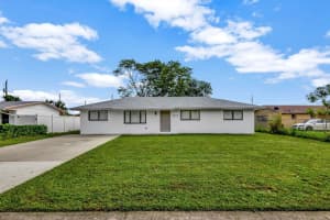 2016 Avenue S, Riviera Beach, FL 33404 Sold 12/06/24