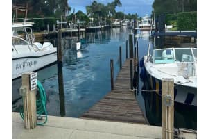 10384 SE Coconut Lane, Hobe Sound, FL 33455 Sold 01/06/25