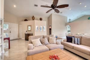 22 Dorchester Circle, Palm Beach Gardens, FL 33418 Sold 04/14/25