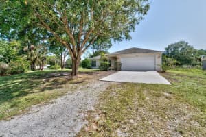 8486 104th Avenue, Vero Beach, FL 32967 Sold 12/06/24